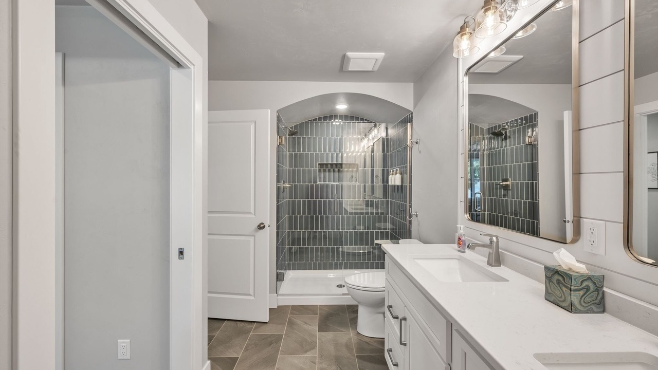 Photo of Bathroom in Butte Des Morts