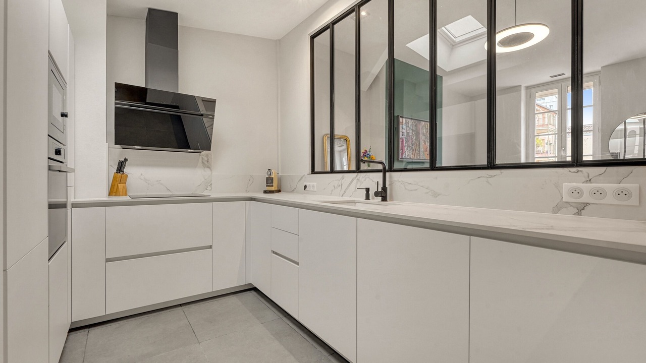 Photo of Kitchen in Saint - Aubin - Dupuy