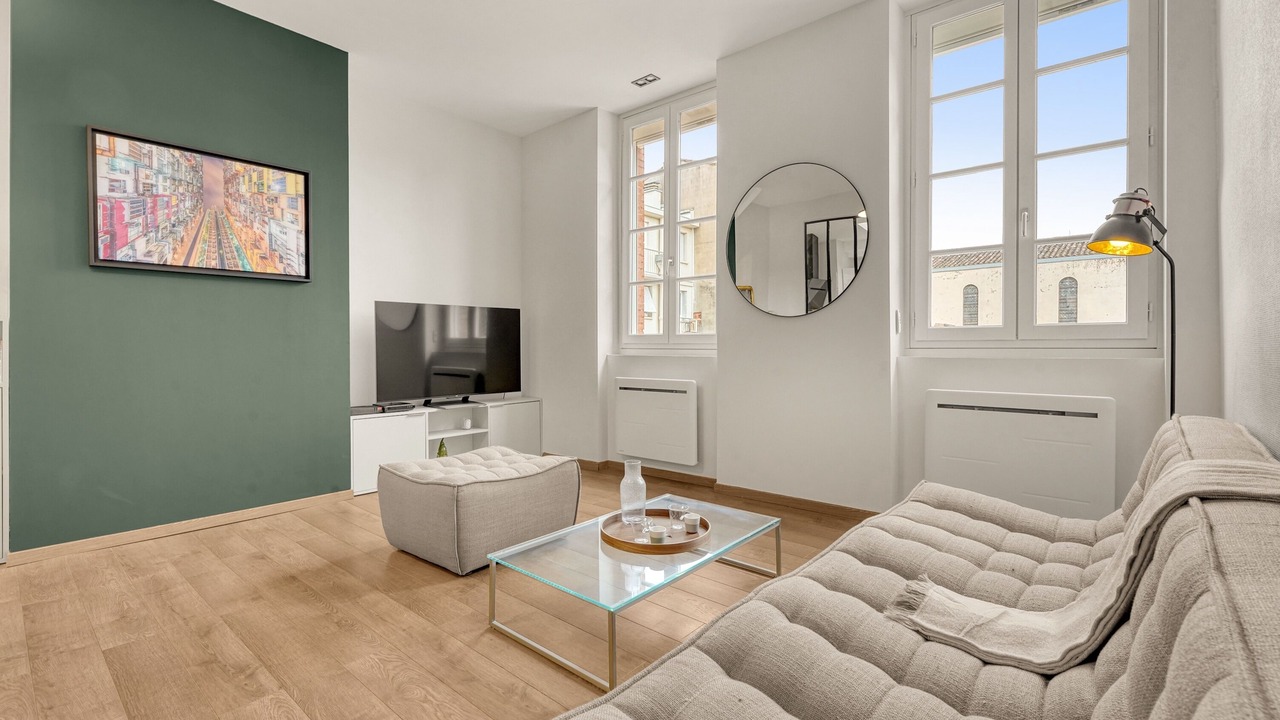 Photo of Livingroom in Saint - Aubin - Dupuy