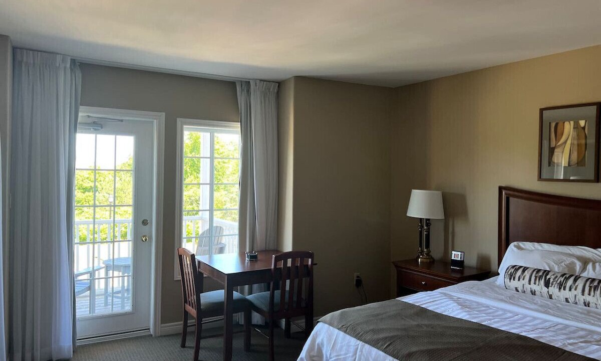 Photo of Bedroom in Oro-Medonte