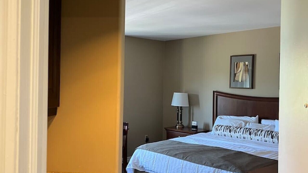 Photo of Bedroom in Oro-Medonte