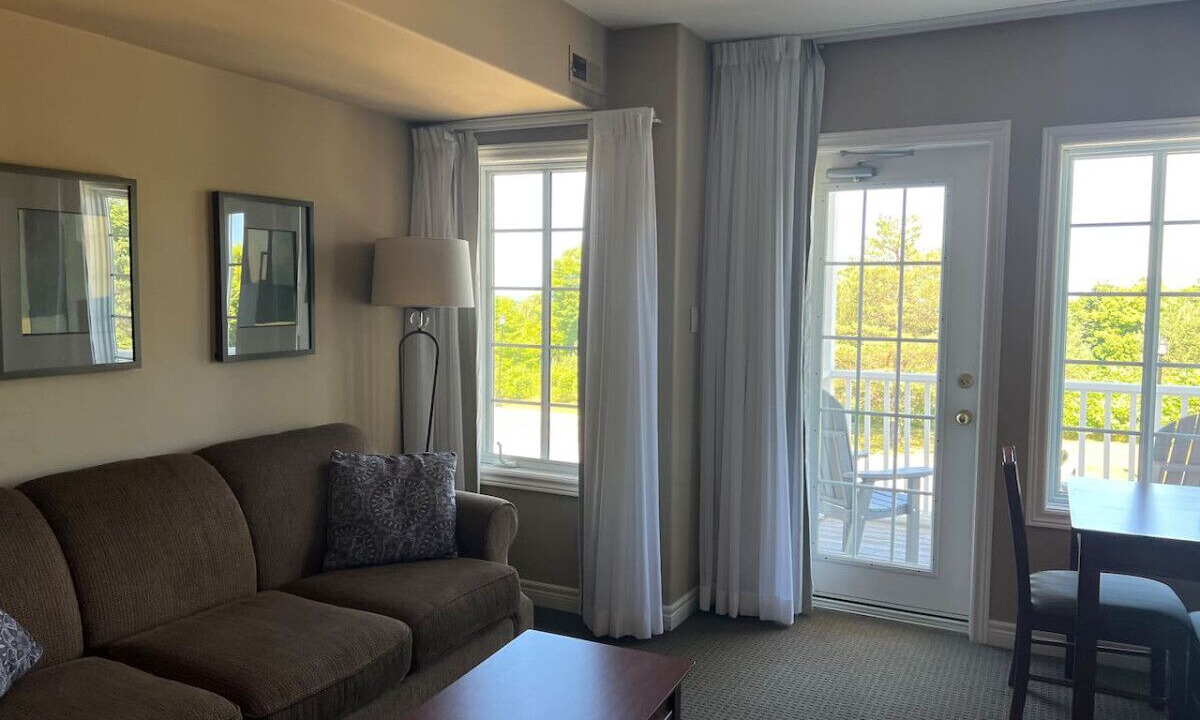 Photo of Livingroom in Oro-Medonte