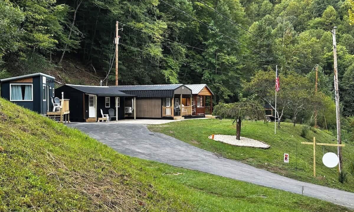 Photo of Outdoor in Betsy Layne