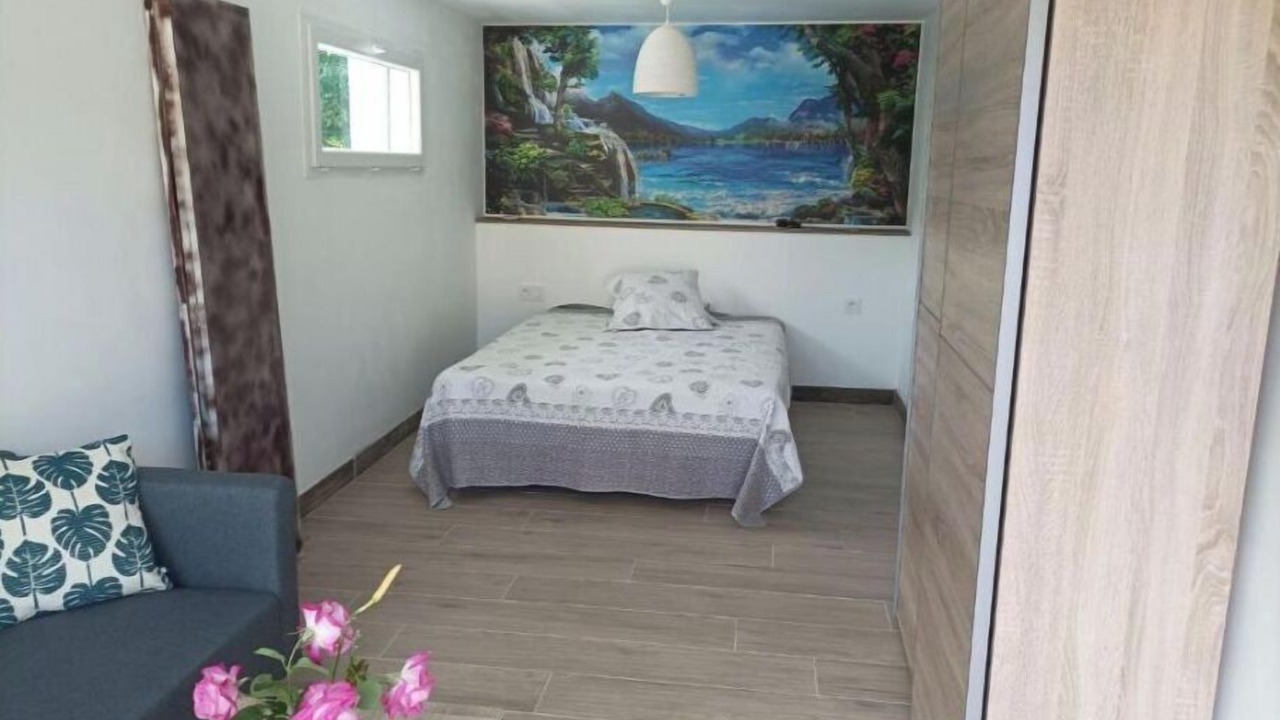 Photo of Bedroom in Saint-Lattier