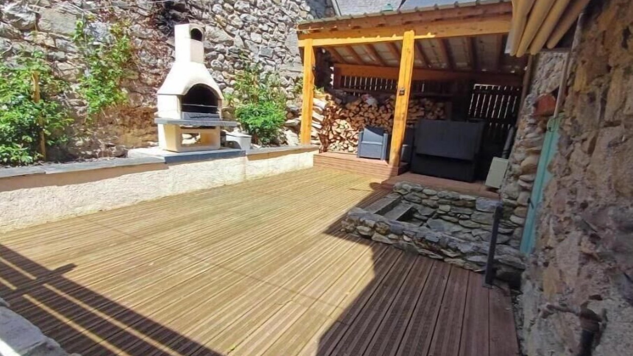 Photo of Patio Balcony in Ustou