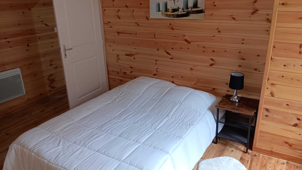 Photo of Bedroom in Ustou