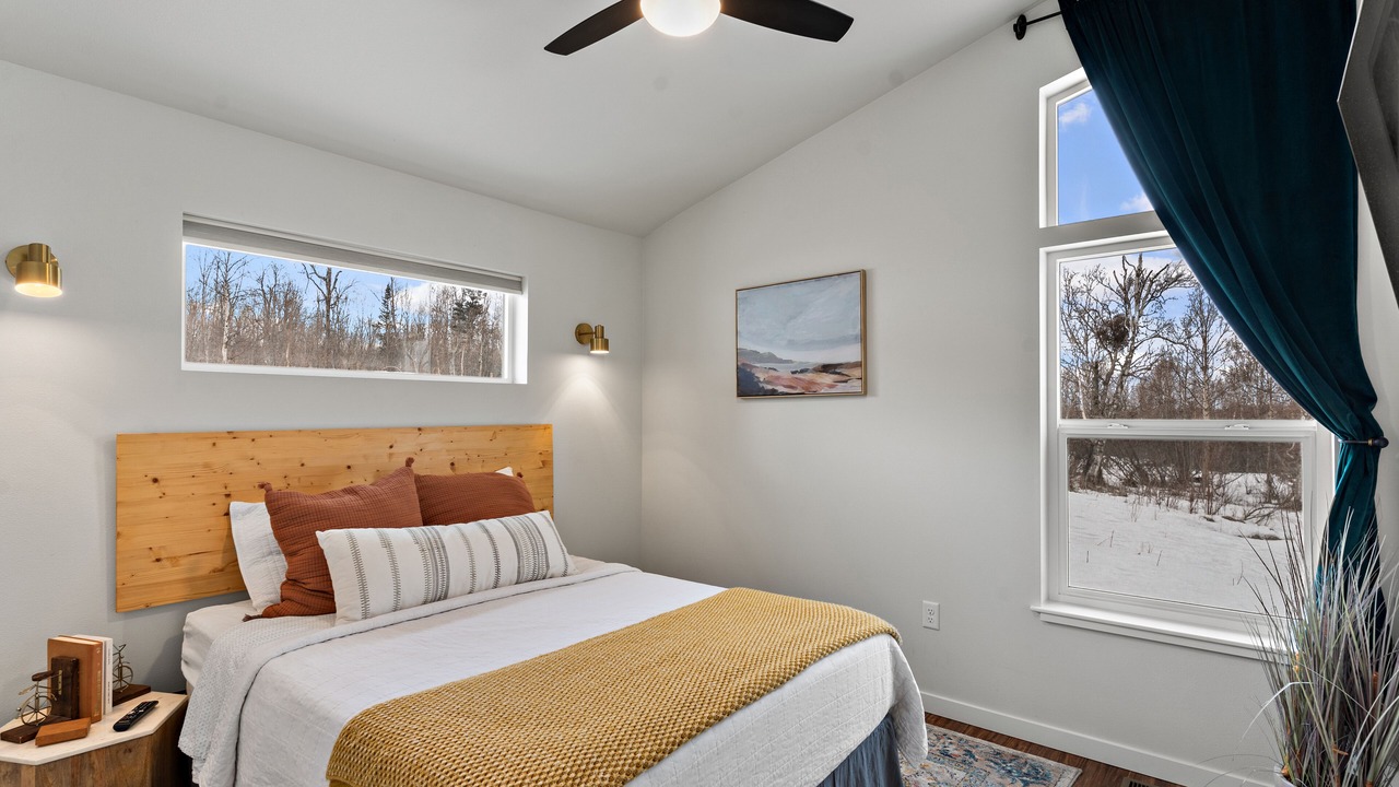 Photo of Bedroom in Wasilla