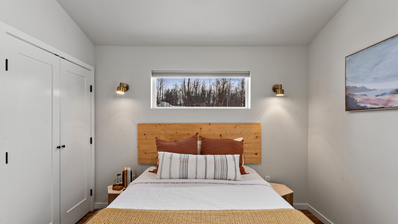 Photo of Bedroom in Wasilla