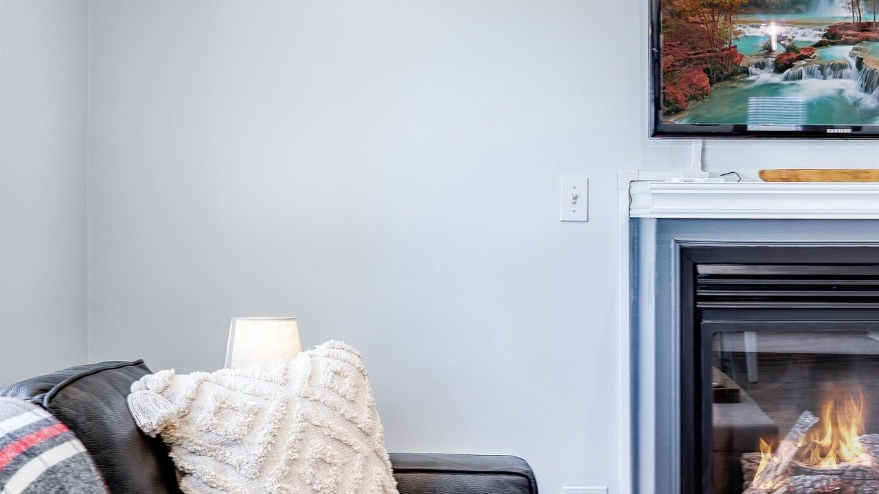 Photo of Livingroom in Leamington