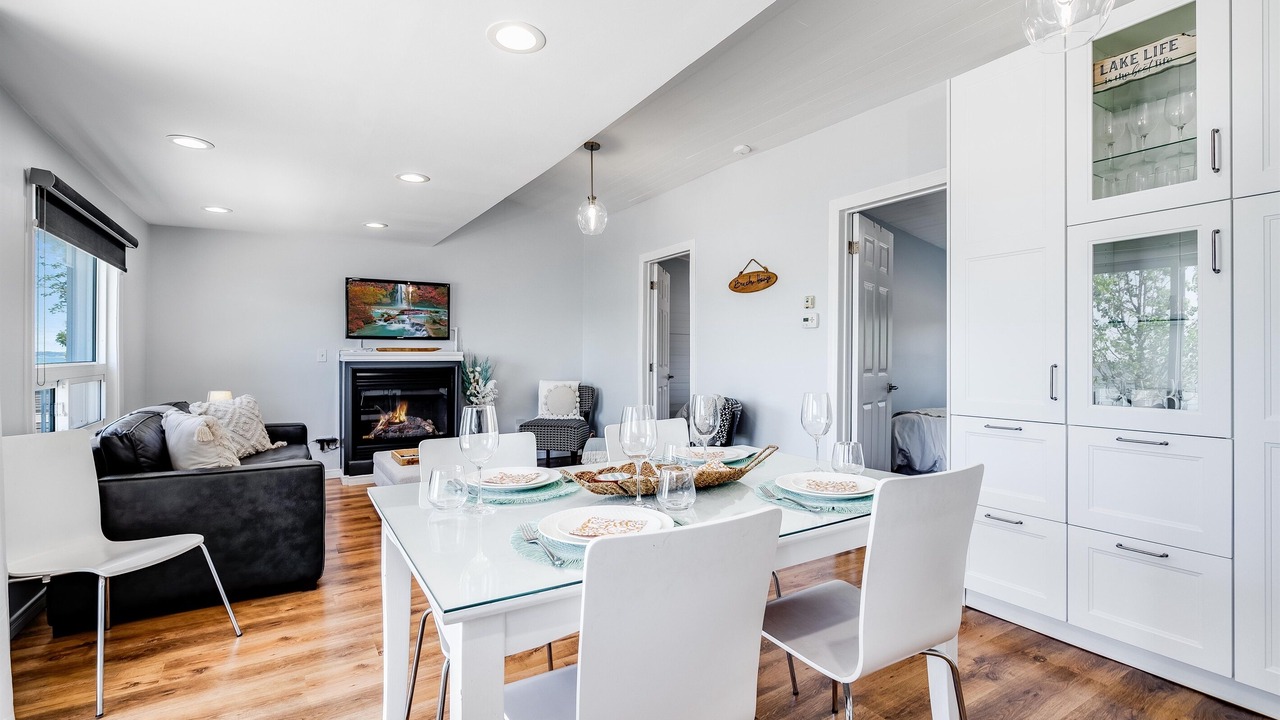 Photo of Livingroom in Leamington