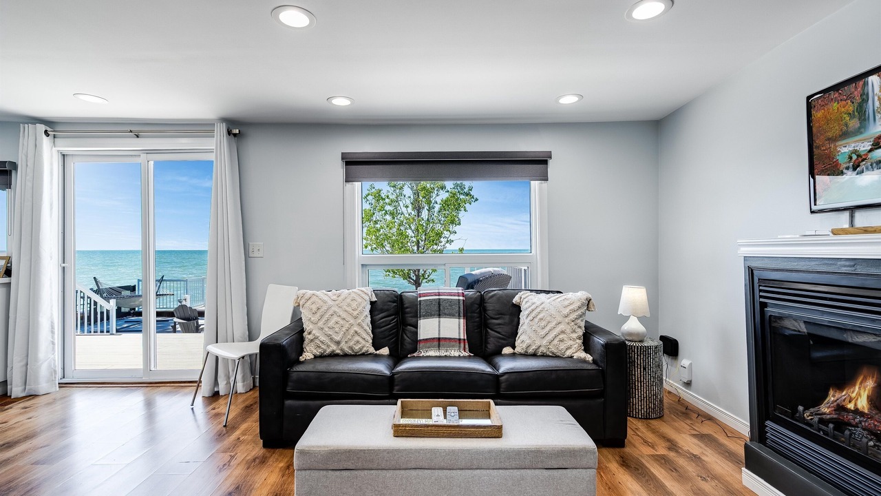 Photo of Livingroom in Leamington