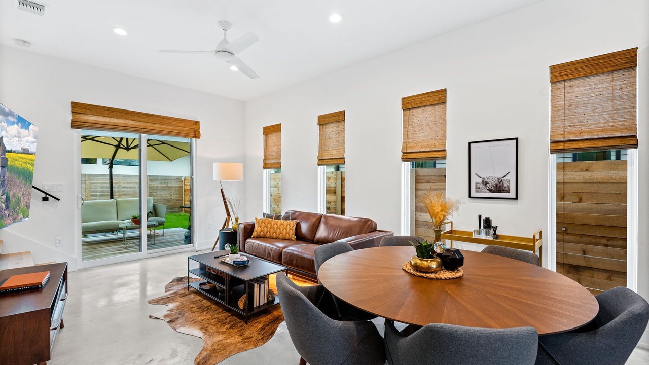 Photo of Bedroom in South Manchaca