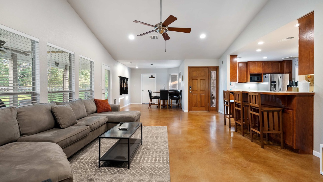 Photo of Bedroom in Marble Falls