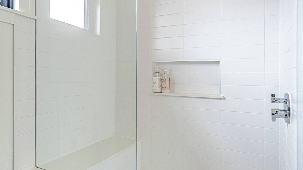 Photo of Bathroom in Foster Heights
