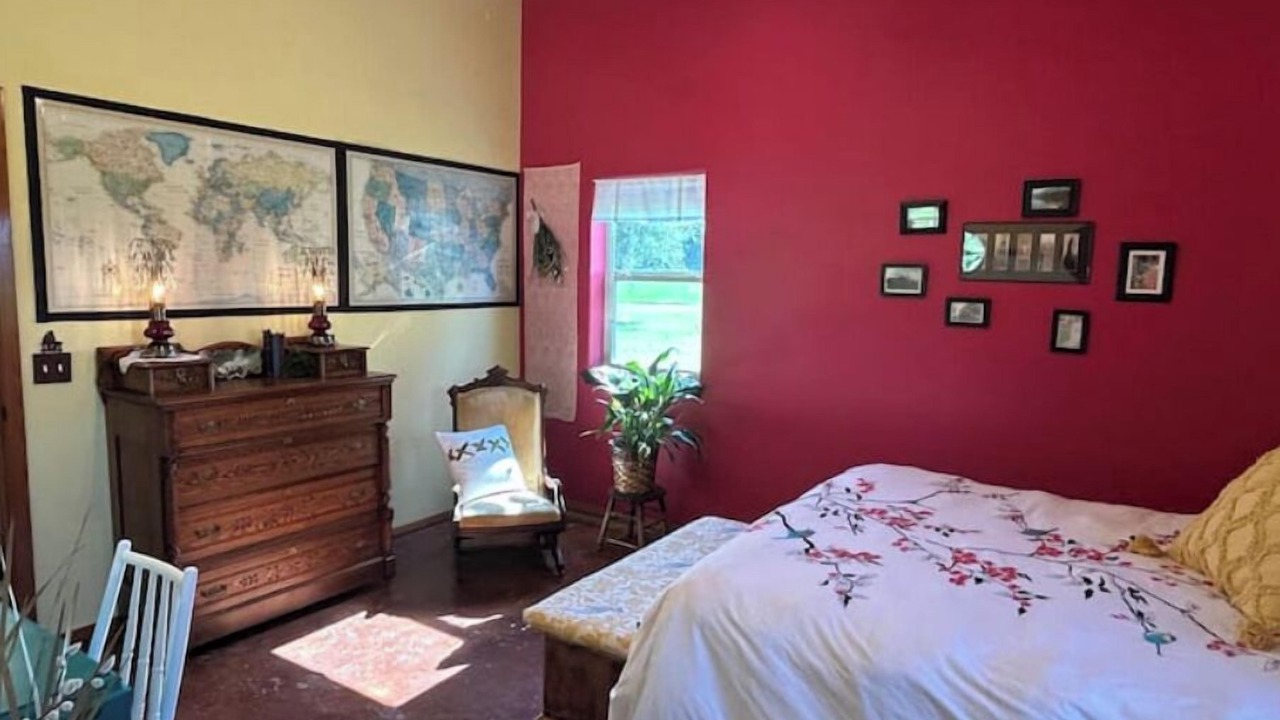 Photo of Bedroom in Detroit