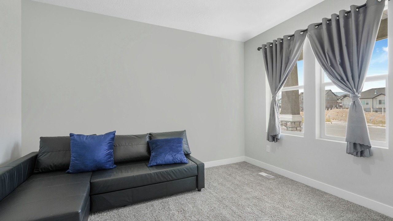 Photo of Livingroom in West Jordan