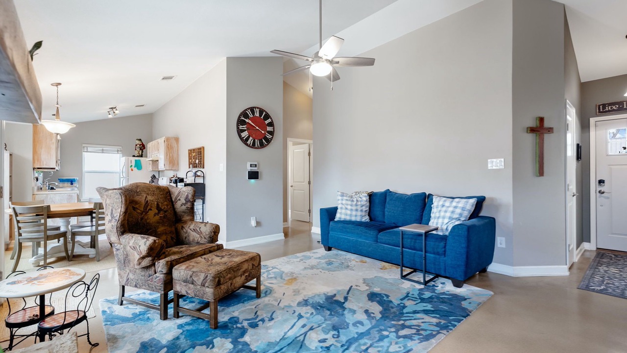 Photo of Bedroom in Buckingham Estates