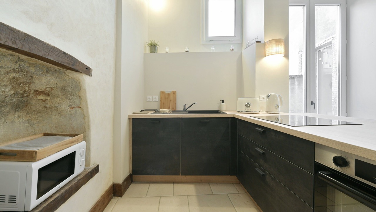 Photo of Kitchen in Centre-ville rive gauche