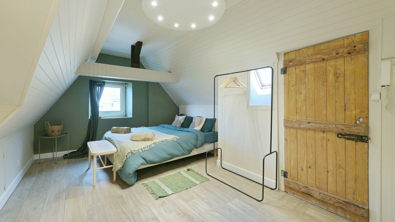 Photo of Bedroom in Centre-ville rive gauche