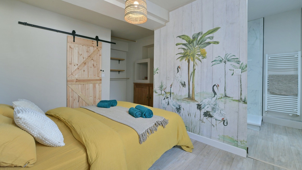 Photo of Bedroom in Centre-ville rive gauche