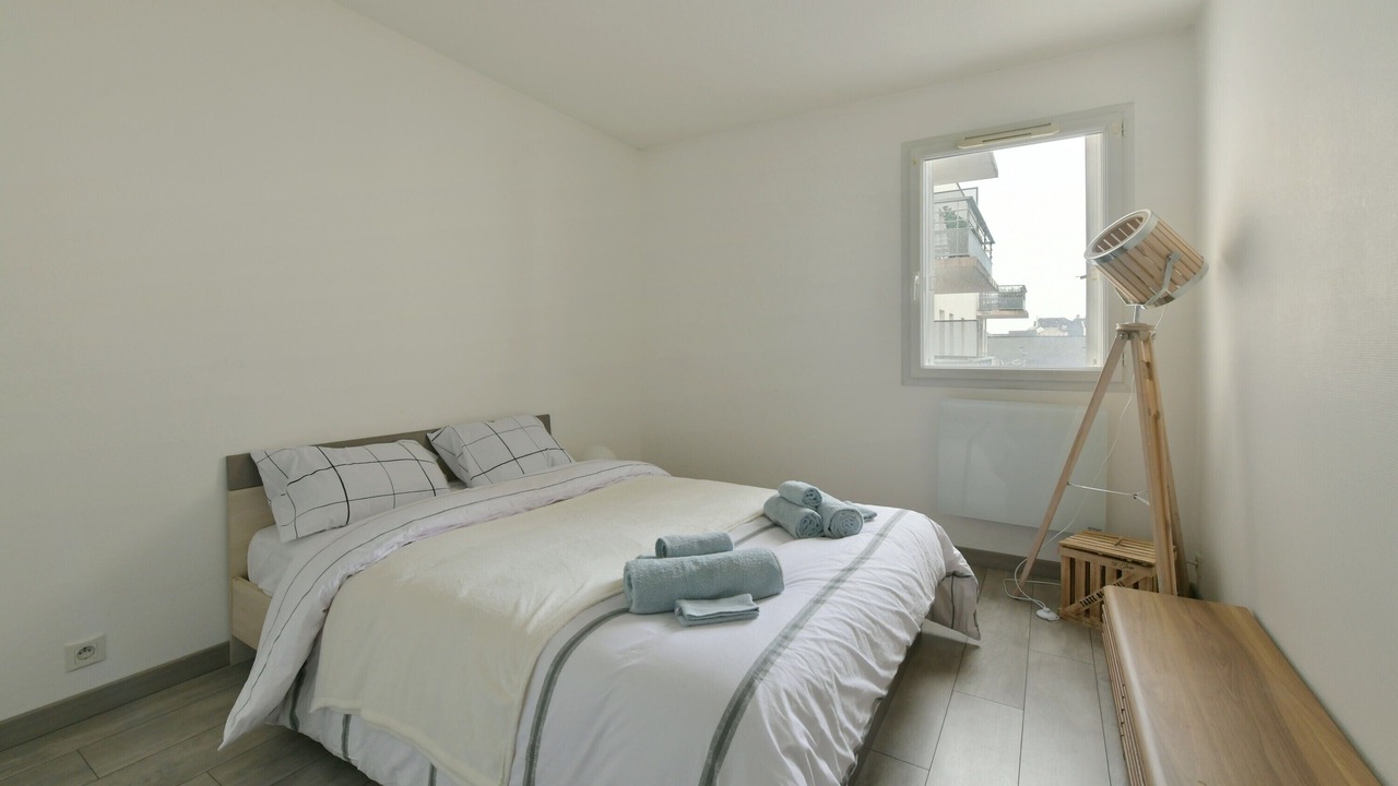 Photo of Bedroom in Laval