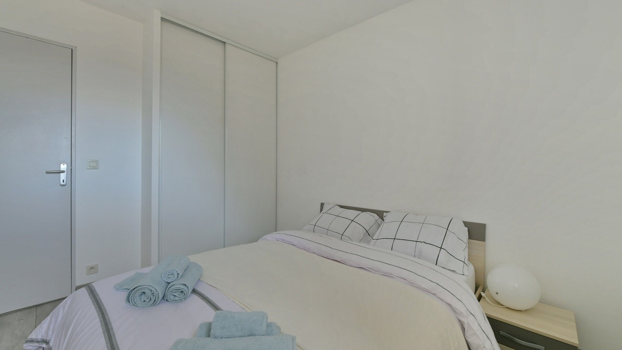 Photo of Bedroom in Laval