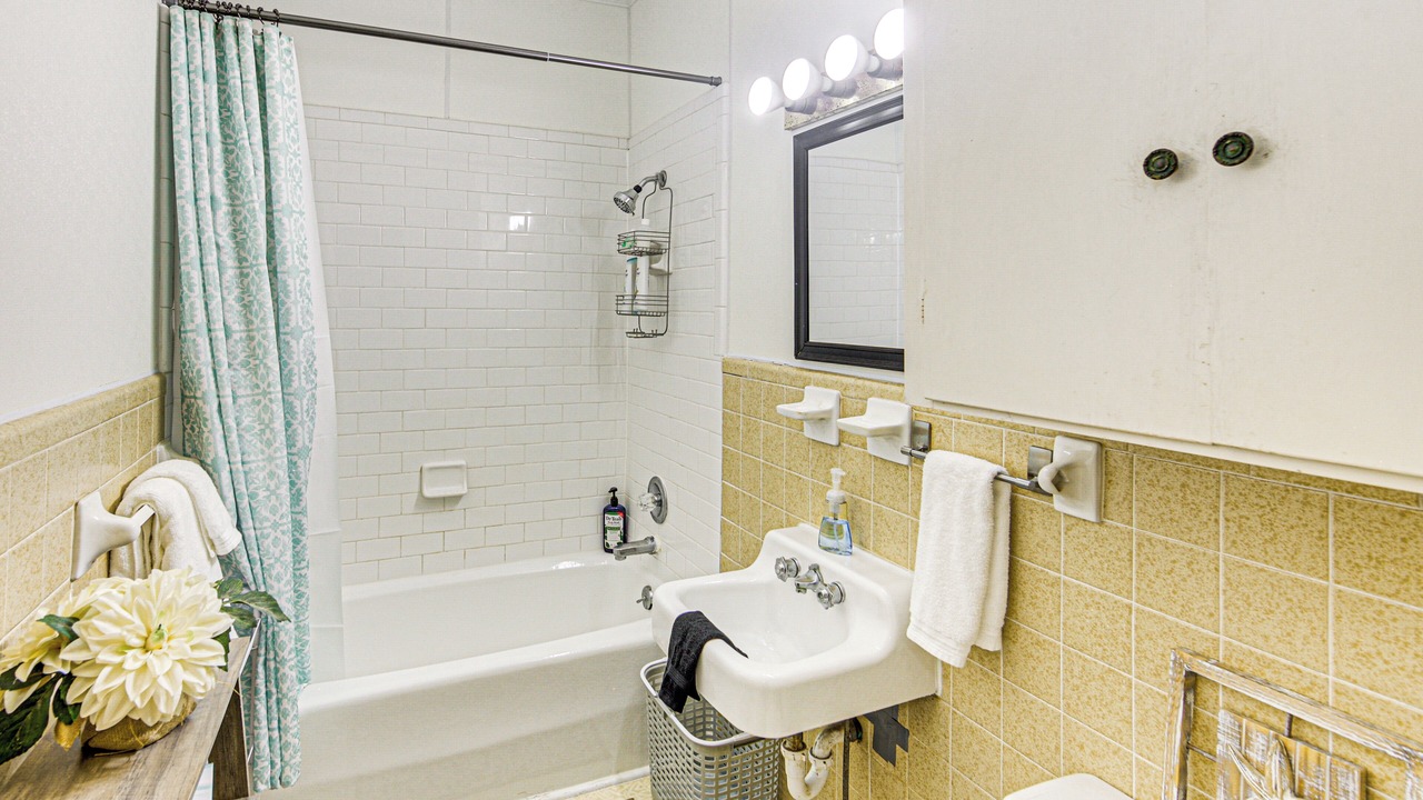 Photo of Bathroom in Nacogdoches