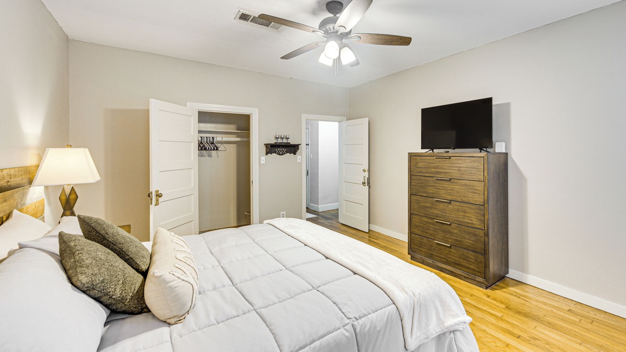 Photo of Bedroom in Nacogdoches