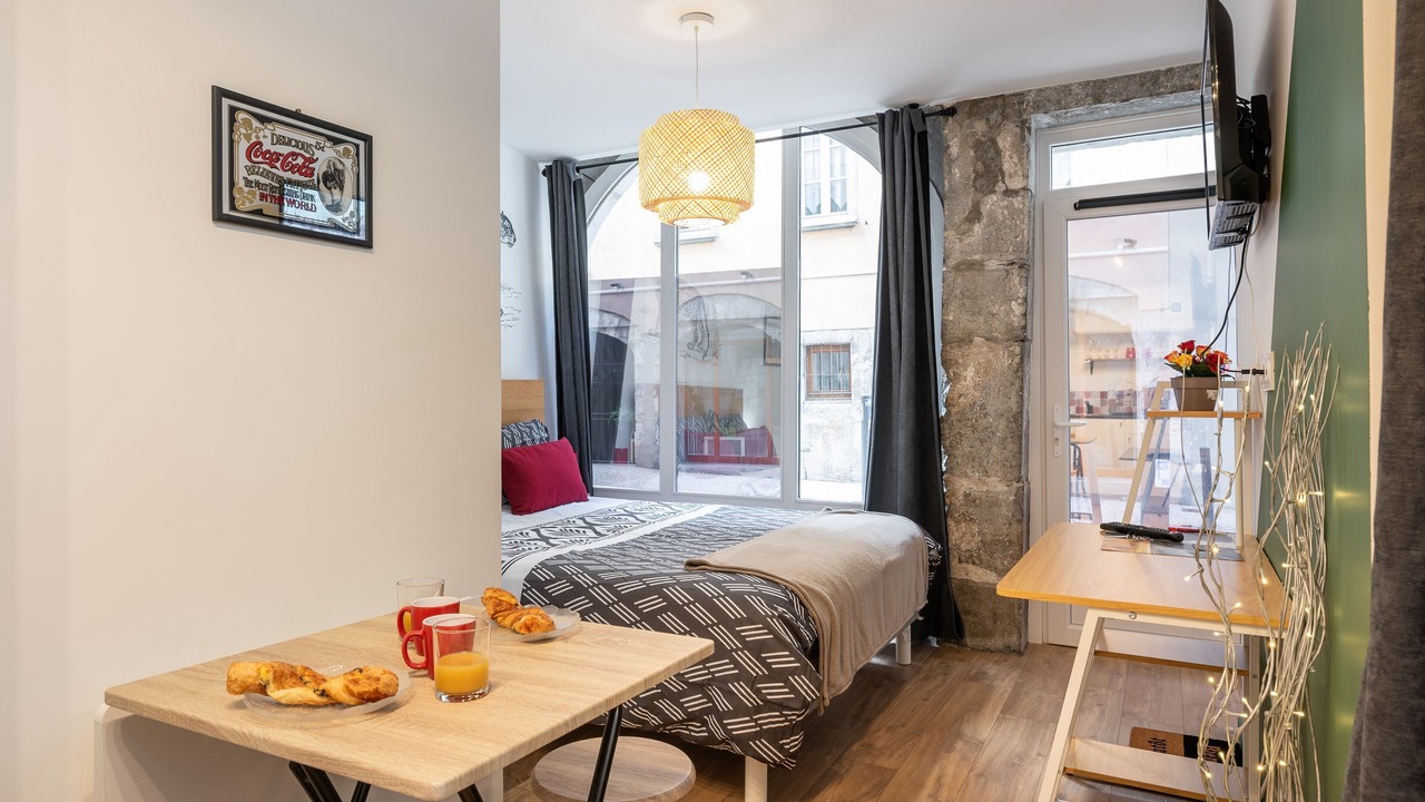 Photo of Bedroom in Secteur 2