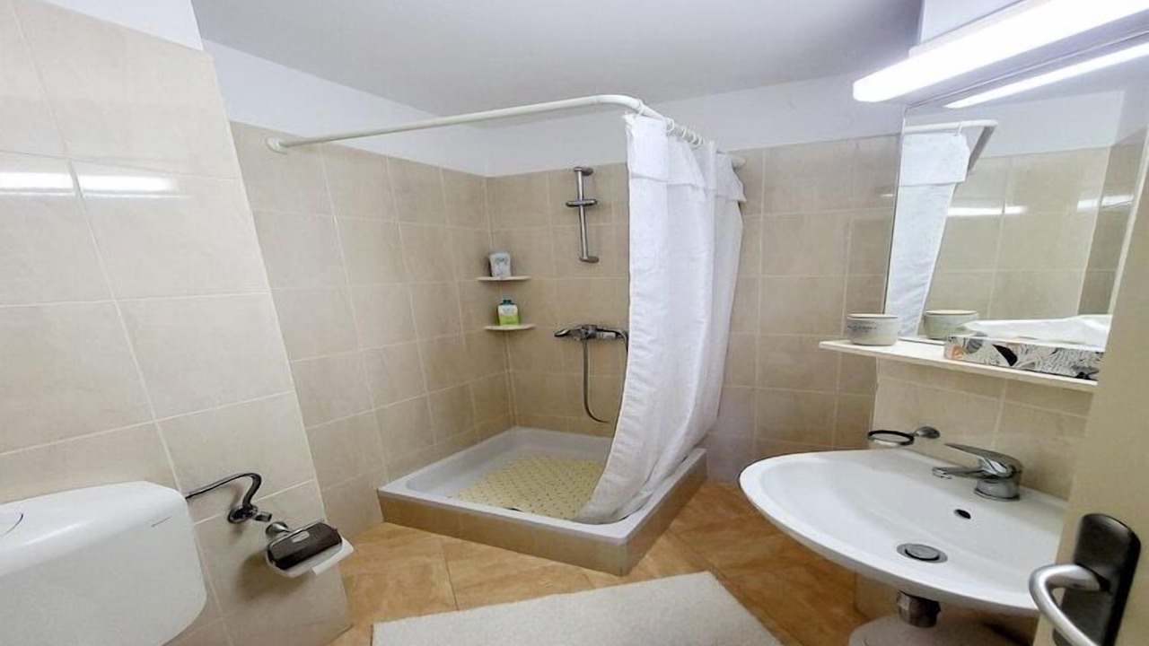 Photo of Bathroom in Lapad