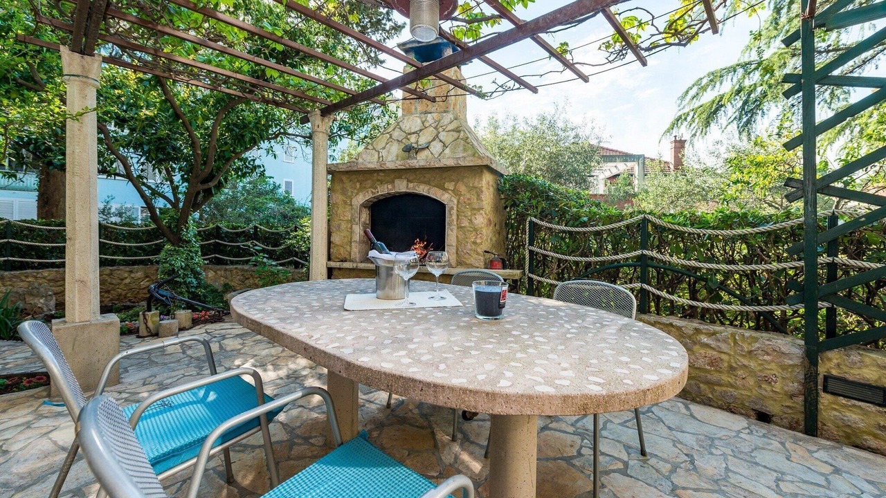 Photo of Outdoor in Lapad