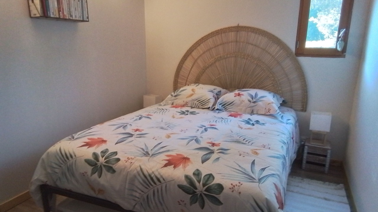 Photo of Bedroom in Eyragues