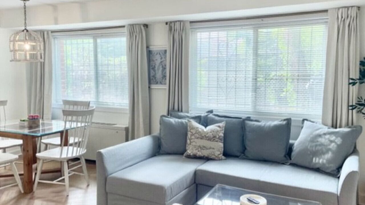 Photo of Livingroom in Aurora Highlands
