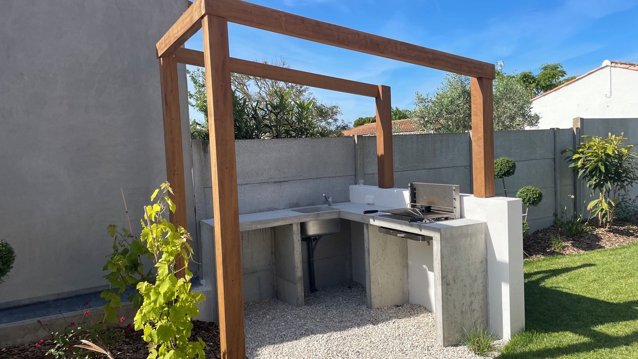 Photo of Patio Balcony in L'Epine