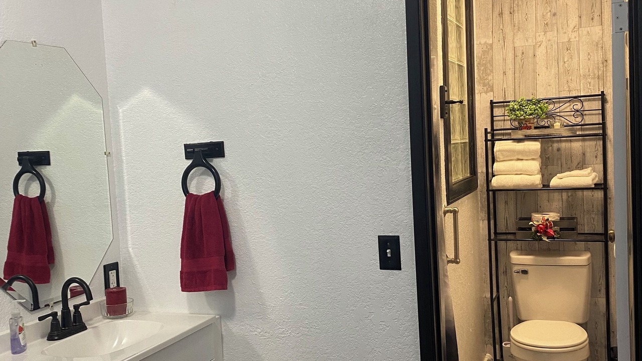 Photo of Bathroom in Kamuela