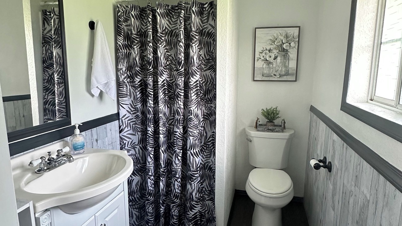 Photo of Bathroom in Kamuela