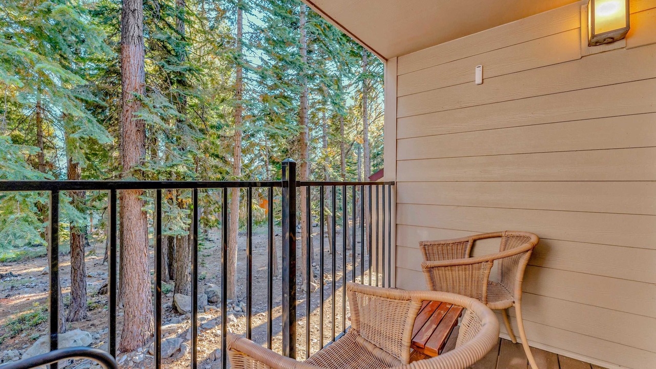 Photo of Patio Balcony in Carnelian Woods