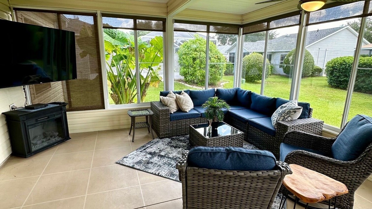 Photo of Livingroom in Springdale