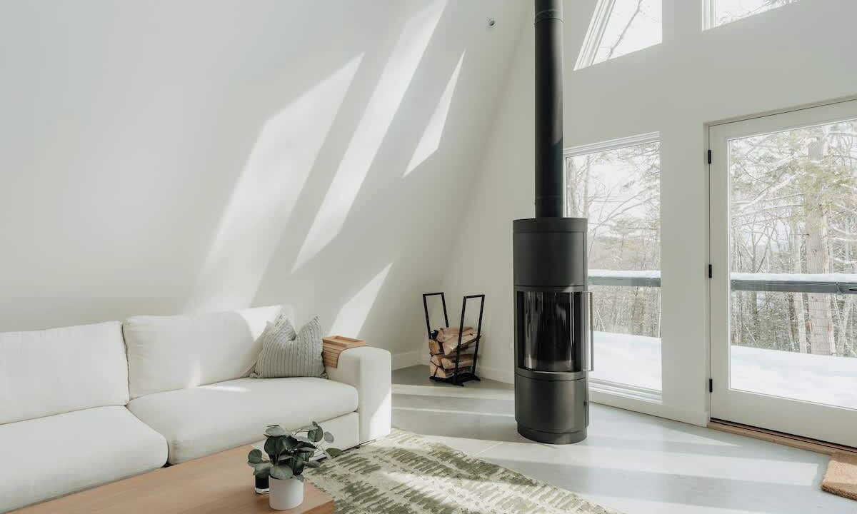 Photo of Livingroom in Pond Eddy