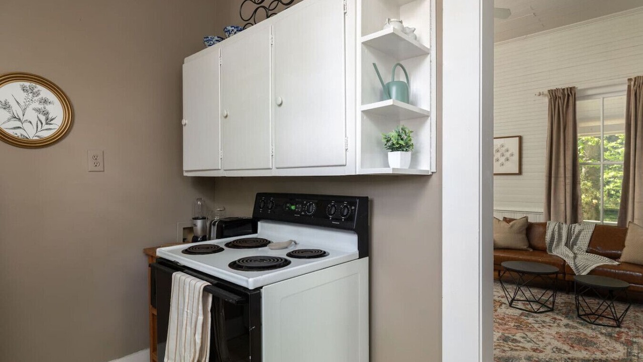 Photo of Kitchen in Old Irving Park
