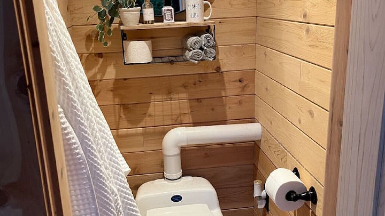 Photo of Bathroom in Steelville