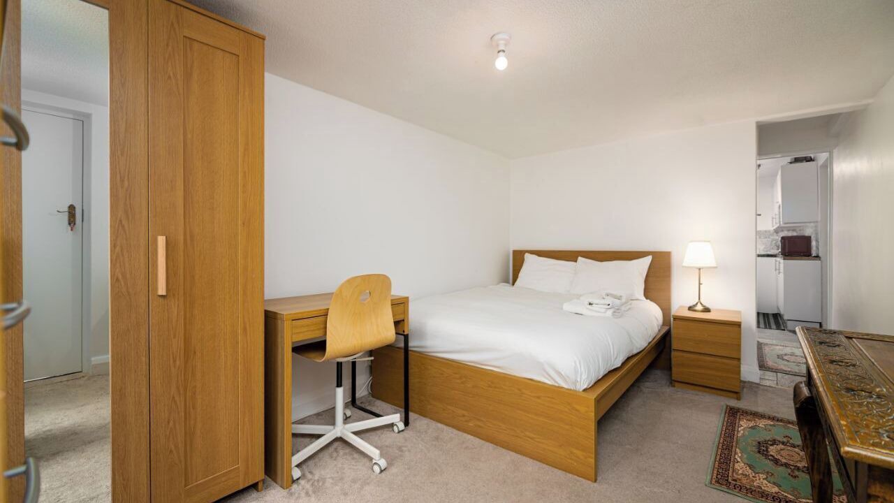 Photo of Bedroom in Haselbury