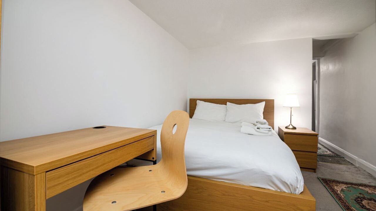 Photo of Bedroom in Haselbury