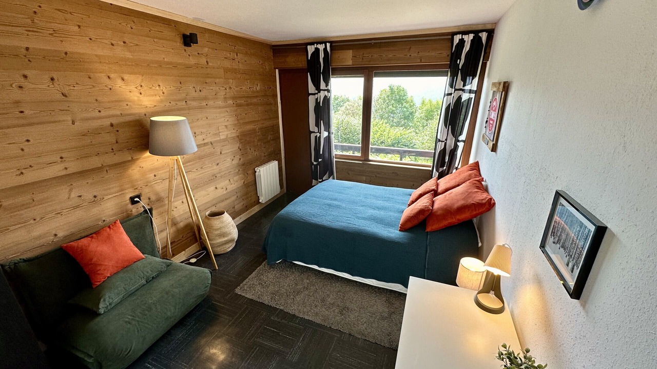 Photo of Bedroom in Murat-le-Quaire