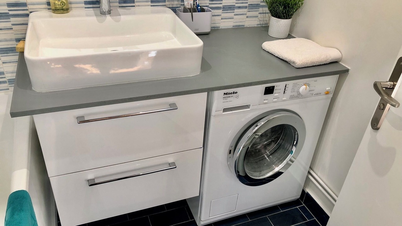 Photo of Bathroom in Le Chesnay