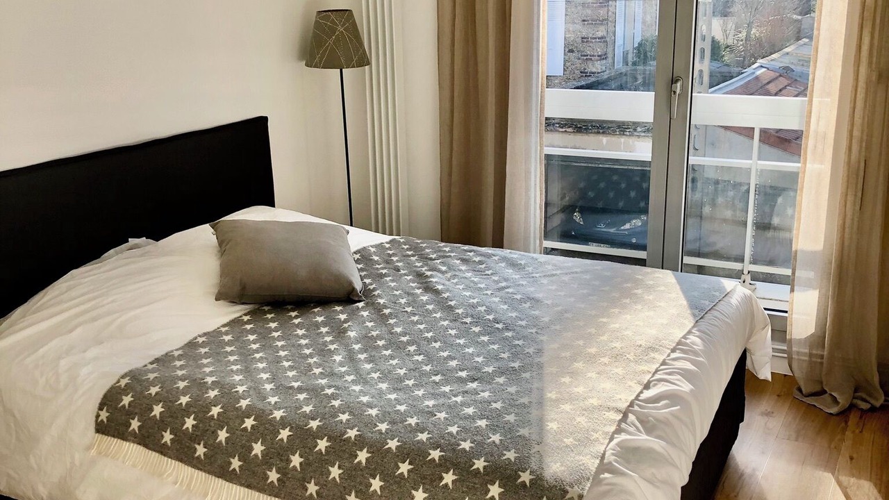 Photo of Bedroom in Le Chesnay