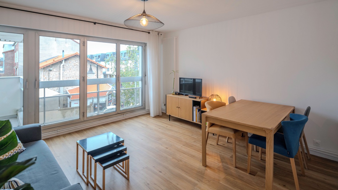 Photo of Livingroom in Le Chesnay