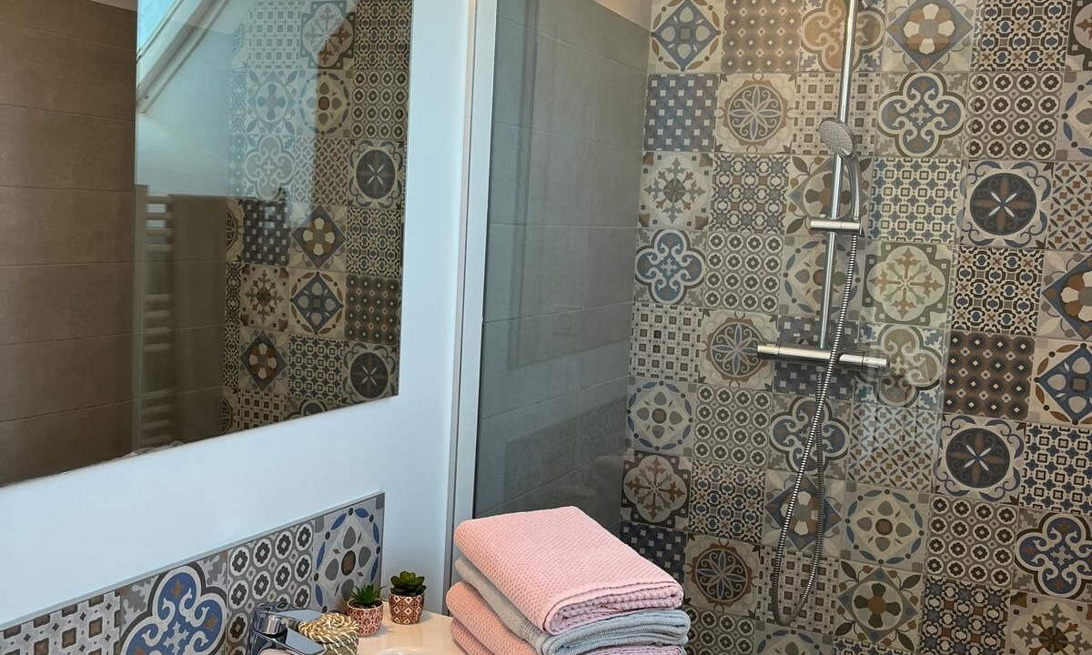 Photo of Bathroom in Geveze