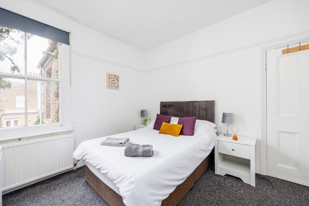 Photo of Bedroom in Southend-on-Sea