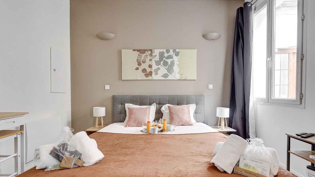 Photo of Bedroom in Batignolles